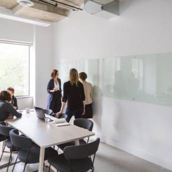 Comprar o produto de Palestras e Workshops em Negócios em São Paulo, SP por Solutudo