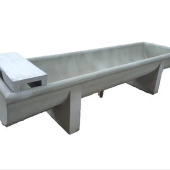 Comprar o produto de Bebedouro 680 Litros Auto Limpante em Animais em Araçatuba, SP por Solutudo