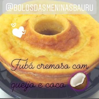 Comprar o produto de Bolo de Fuba Cremoso com Queijo e Coco em Bolos e Doces em Bauru, SP por Solutudo