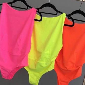 Comprar o produto de Body Neon Modelagem com alças largas em Moda Feminina em Bauru, SP por Solutudo