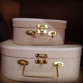 Comprar o produto de Maletas Decoradas em Arte e Artesanato em Bauru, SP por Solutudo