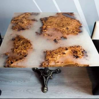 Comprar o produto de Mesa de Centro / madeira e resina em Casa, Móveis e Decoração em Araçatuba, SP por Solutudo