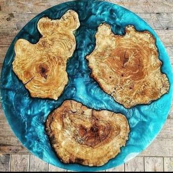 Comprar o produto de Mesa área de lazer madeira/resina em Casa, Móveis e Decoração em Araçatuba, SP por Solutudo