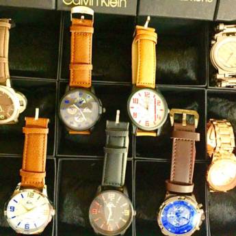 Comprar o produto de Relógios em Acessórios da Moda em Araçatuba, SP por Solutudo