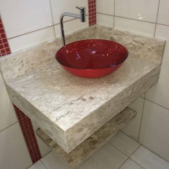 Comprar o produto de Lavatório de mármore Travertino com Cuba de vidro vermelho em Cubas e Pias para Banheiro em Birigui, SP por Solutudo