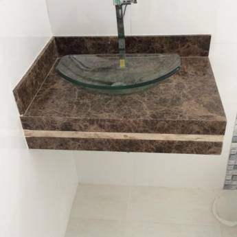 Comprar o produto de Lavatório de mármore Marrom Imperador com Cuba de vidro em Cubas e Pias para Banheiro em Birigui, SP por Solutudo