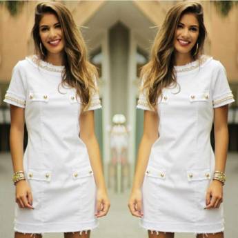 Comprar o produto de Vestido de Sarja Bordado c/ Correntes (Última Peça Disponível no Tamanho 38).  em Roupas e Acessórios em Bauru, SP por Solutudo