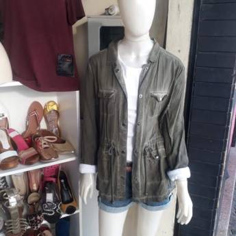 Comprar o produto de Brechó Stars  em Calçados, Roupas e Bolsas em Marília, SP por Solutudo