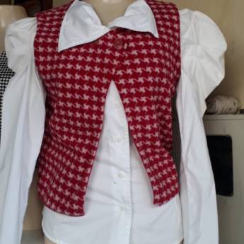 Comprar o produto de Brechó Stars  em Calçados, Roupas e Bolsas em Marília, SP por Solutudo