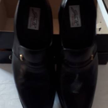 Comprar o produto de Brechó Stars  em Calçados, Roupas e Bolsas em Marília, SP por Solutudo