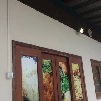 Comprar o produto de Instalação de Refletores Externos em Casa, Móveis e Decoração em Bauru, SP por Solutudo