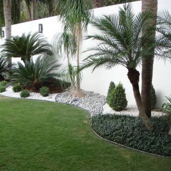 Comprar o produto de Jardinagem e paisagismo  em Jardinagem em Foz do Iguaçu, PR por Solutudo