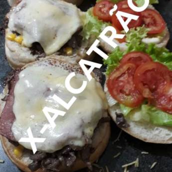 Comprar o produto de X-ALCATRA em Lanches em Foz do Iguaçu, PR por Solutudo