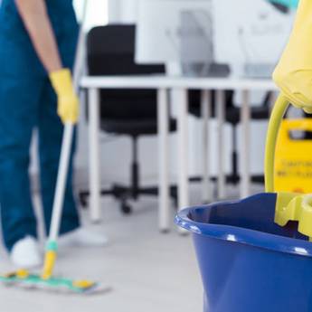 Comprar o produto de Serviços de Limpeza e Conservação em Casa, Móveis e Decoração em Jundiaí, SP por Solutudo