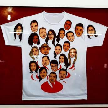 Comprar o produto de Camiseta emoldurada em Bauru em Interiores em Bauru, SP por Solutudo