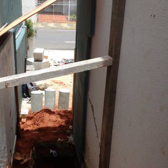 Comprar o produto de Reforço Estrutural de Fundações – Solidez e Segurança em Marília/SP em Construção em Botucatu, SP por Solutudo