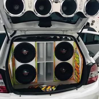 Comprar o produto de Instalação de som  em Acessórios para Veículos em Foz do Iguaçu, PR por Solutudo