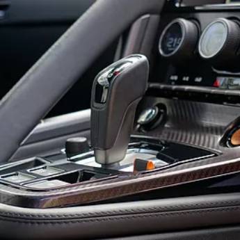 Comprar o produto de MANUTENÇÃO DE CÂMBIO AUTOMÁTICO/MECÂNICO em Suporte Técnico em Bauru, SP por Solutudo