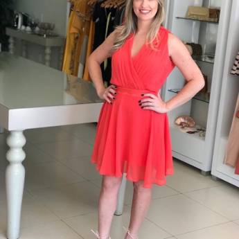 Comprar o produto de Moda Feminina em Calçados, Roupas e Bolsas em Mineiros, GO por Solutudo