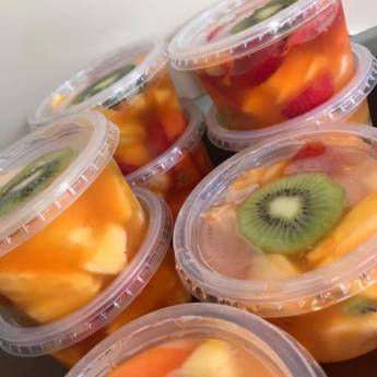 Comprar o produto de Salada de Frutas em Alimentos em Foz do Iguaçu, PR por Solutudo