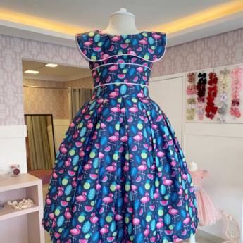 Comprar o produto de Vestido Flamingos Vibes em Moda Infantil em Bauru, SP por Solutudo