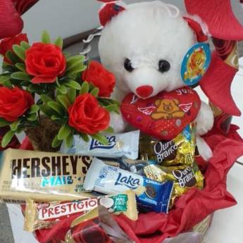 Comprar o produto de Re Cestas Flores e Amores  em Presentes Criativos em Marília, SP por Solutudo