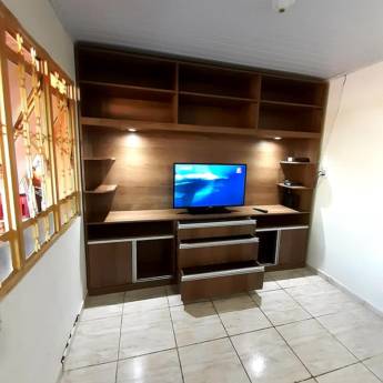 Comprar o produto de Estante cor Inhotin com iluminação em led em Casa, Móveis e Decoração em Bauru, SP por Solutudo