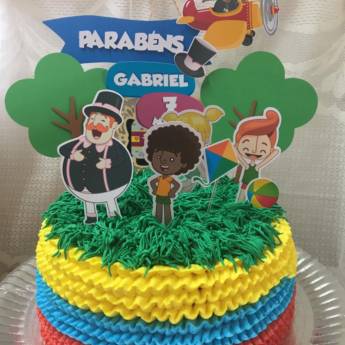 Comprar o produto de Bolo Mesversário 1 kg e meio em Bauru! em Bolos e Doces em Bauru, SP por Solutudo