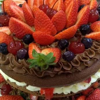 Comprar o produto de Bolo Naked cake em Outros Doces em Jundiaí, SP por Solutudo