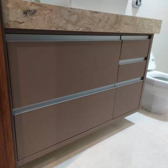 Comprar o produto de Armário de banheiro em Móveis pela empresa Móveis Peixoto em Mineiros, GO por Solutudo