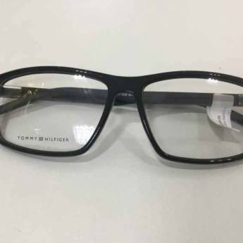 Comprar o produto de Óculos Tommy Hilfiger em Óculos em Foz do Iguaçu, PR por Solutudo