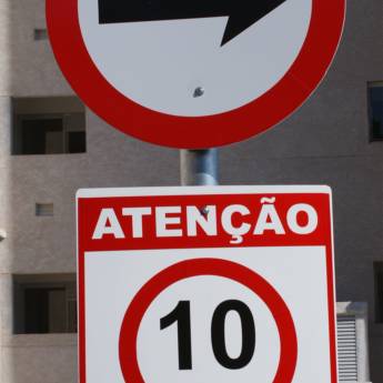 Comprar o produto de Placas de Sinalização em Placas de Sinalização em São Paulo, SP por Solutudo