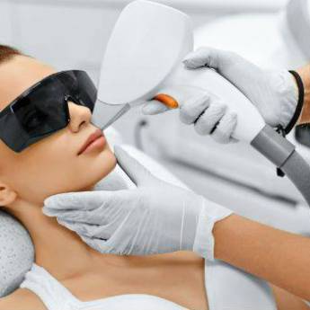 Comprar o produto de Depilação Definitiva a Laser  em Clínicas de Estética e Beleza em Bauru, SP por Solutudo