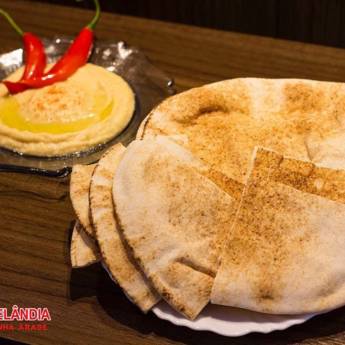 Comprar o produto de Pão Libanês com Homus de pasta de Grão de Bico em Bauru em Alimentos em Bauru, SP por Solutudo