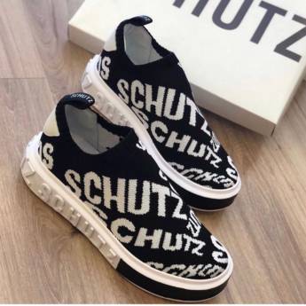 Comprar o produto de Tênis Schutz em Sapatos em Bauru, SP por Solutudo