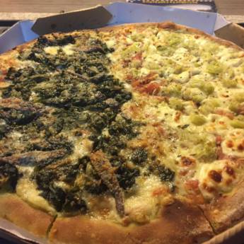 Comprar o produto de Pizza escarola e brócolis em Pizzas em Itupeva, SP por Solutudo