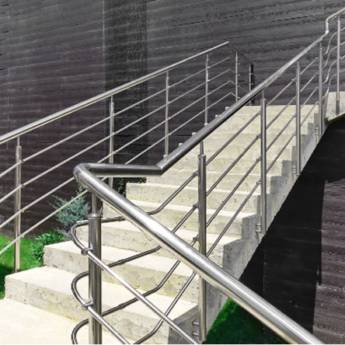 Comprar o produto de Corrimões em Serralheria em Brasília, DF por Solutudo