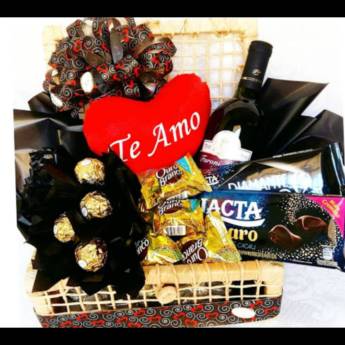 Comprar o produto de Cestas de Chocolate  em A Classificar em Praia Grande, SP por Solutudo