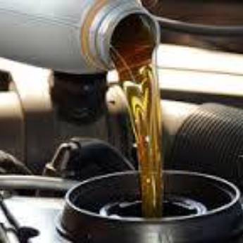 Comprar produto Troca de óleo  em Oficina pela empresa Auto Mecânica Ruy em Jundiaí, SP