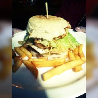 Comprar o produto de X-salada  em Lanches em Praia Grande, SP por Solutudo