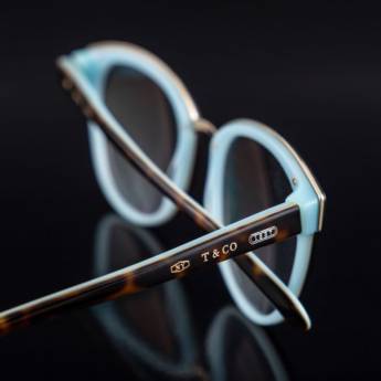 Comprar o produto de Armação de óculos Tiffany & Co em Tiffany pela empresa Óptica e Relojoaria Pérola - Loja 2 em Birigui, SP por Solutudo