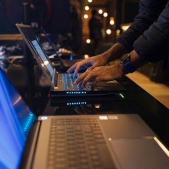 Comprar o produto de Formatação em Informática em Botucatu, SP por Solutudo