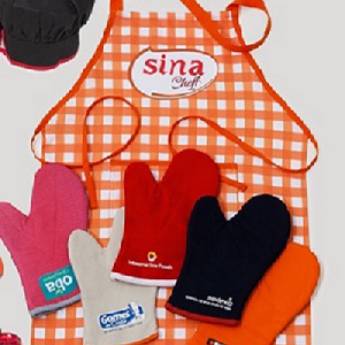 Comprar o produto de Kit Avental e Luva Térmica em Personalizados em São Paulo, SP por Solutudo