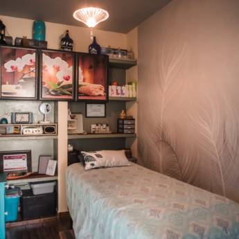 Comprar o produto de  Profissional em Massoterapia - Cuide do Seu Bem-Estar em Ourinhos/SP em Beleza, Estética e Bem Estar em Ourinhos, SP por Solutudo