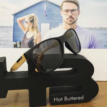Comprar o produto de Óculos de Sol Hot Buttered (HB) em HB em Birigui, SP por Solutudo