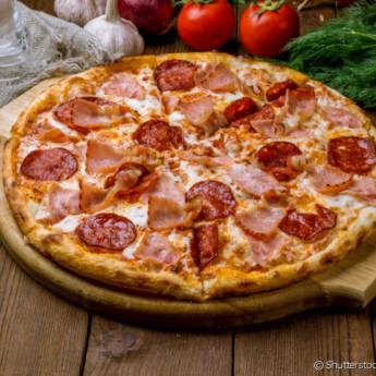 Comprar o produto de Á moda - Grande em Pizzas em Mineiros, GO por Solutudo