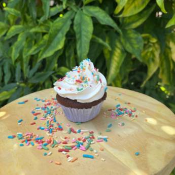 Comprar o produto de Cupcake  em Doces em Mineiros, GO por Solutudo