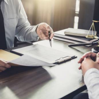 Comprar o produto de Direito Empresarial em Advocacia em Aracaju, SE por Solutudo