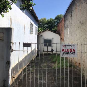 Comprar o produto de Casa - Centro - R$650,00 + IPTU - Código CL38 em Aluguel - Casas em São João da Boa Vista, SP por Solutudo