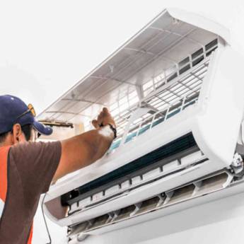 Comprar o produto de Instalação de Ar Condicionado em Ar Condicionado em Mineiros, GO por Solutudo